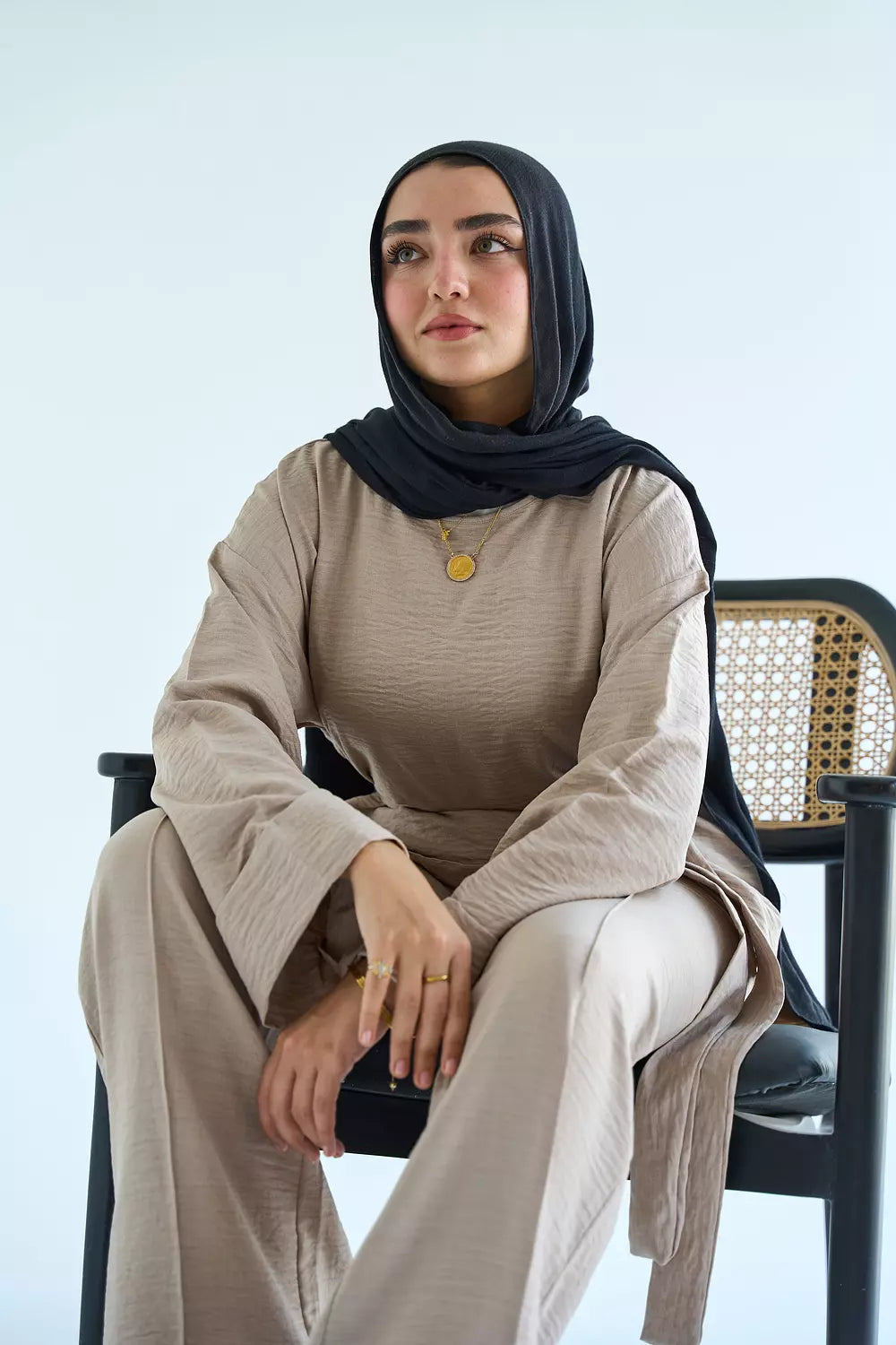 Multi-way set in beige
