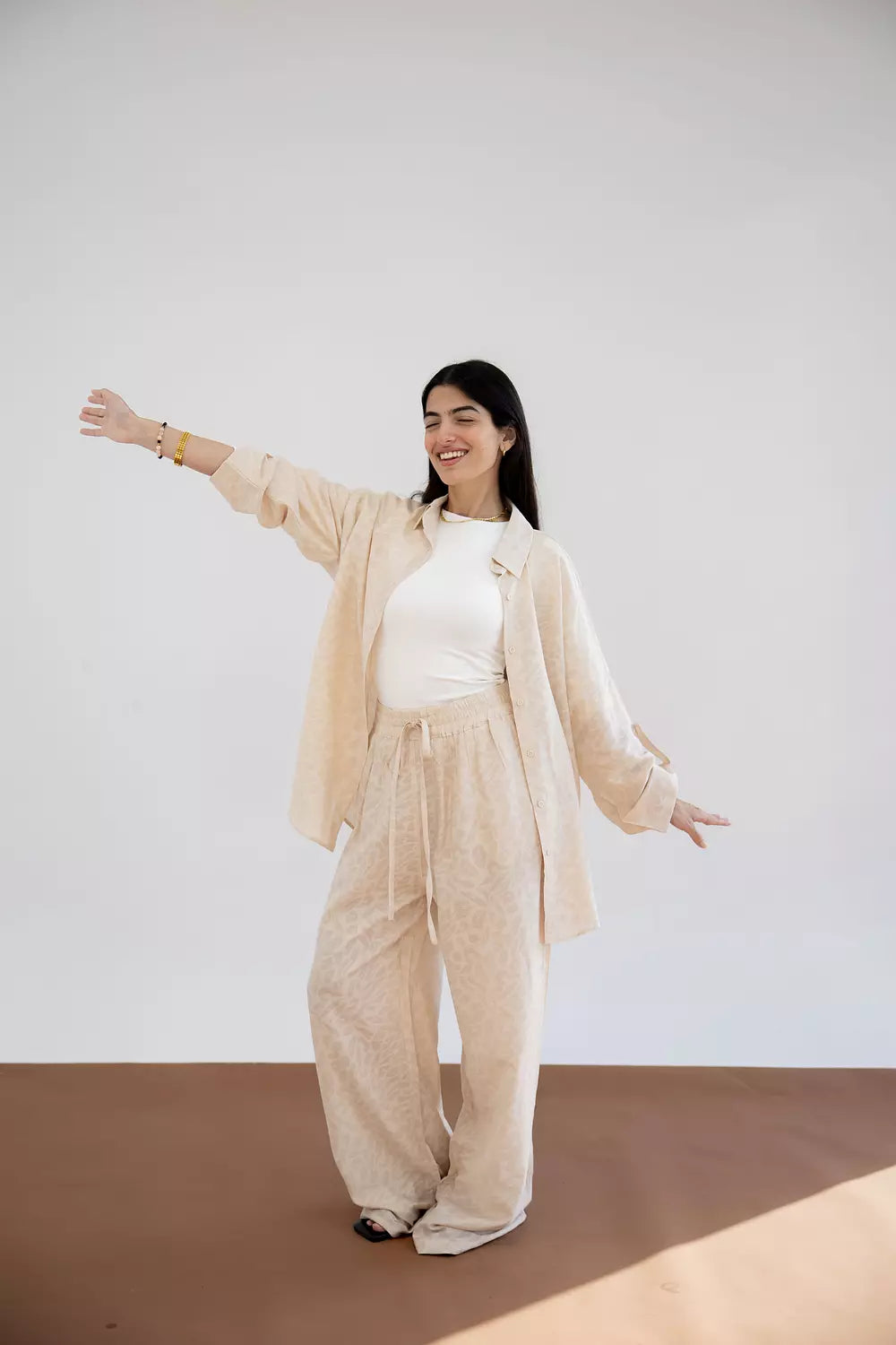 A Female Roar set in beige