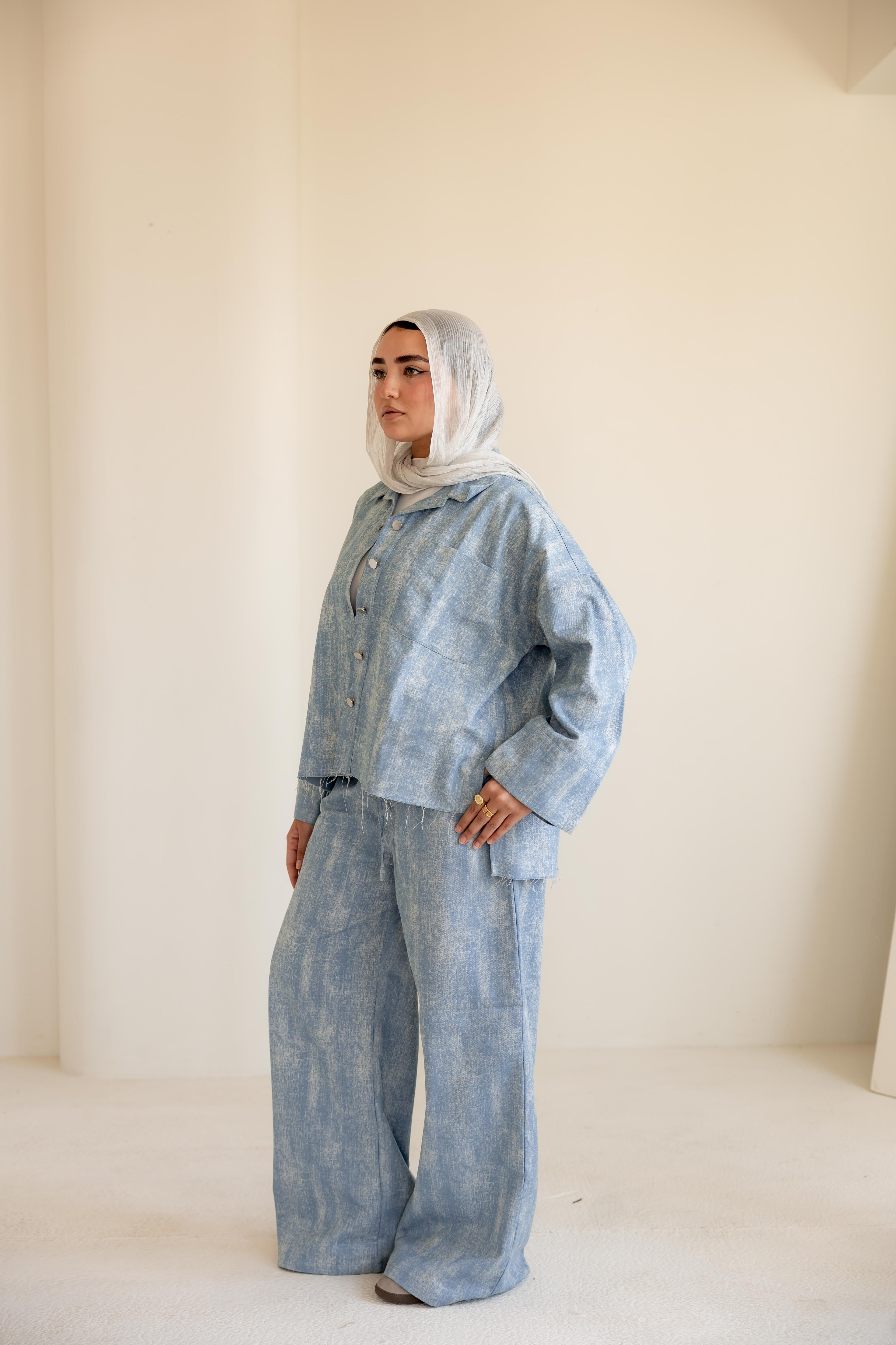 Light denim set