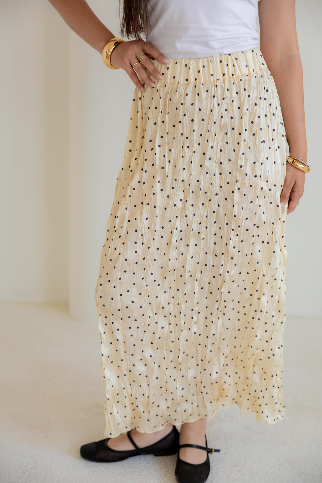 Crushed polka dots skirt in yellow