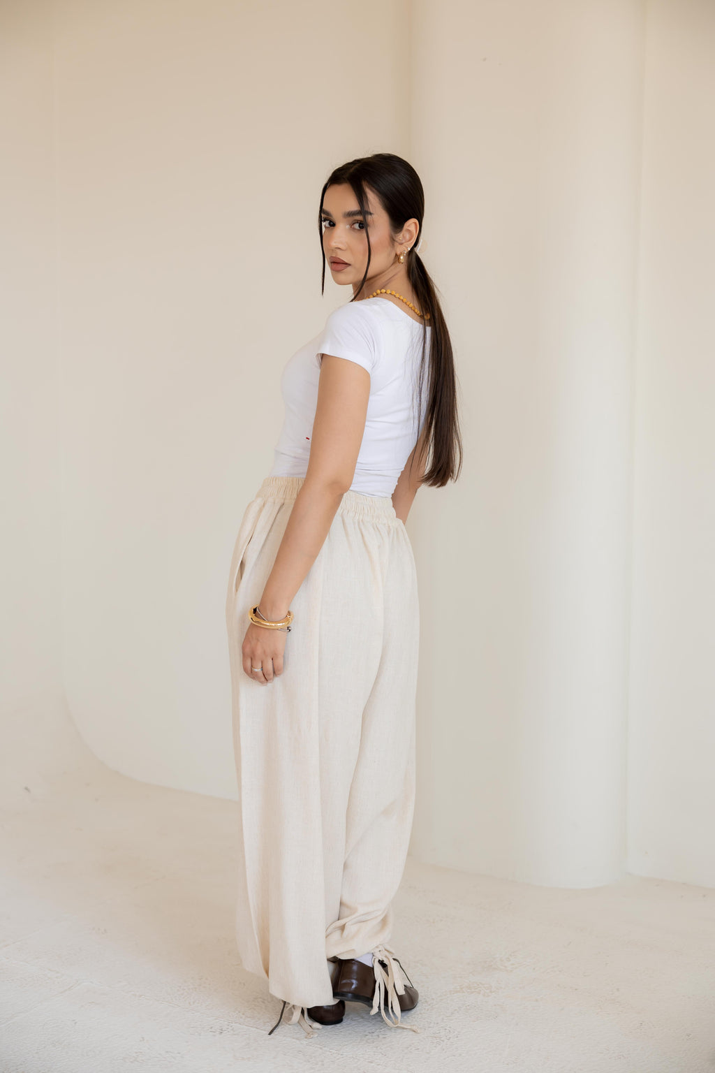 The Ballon linen pants