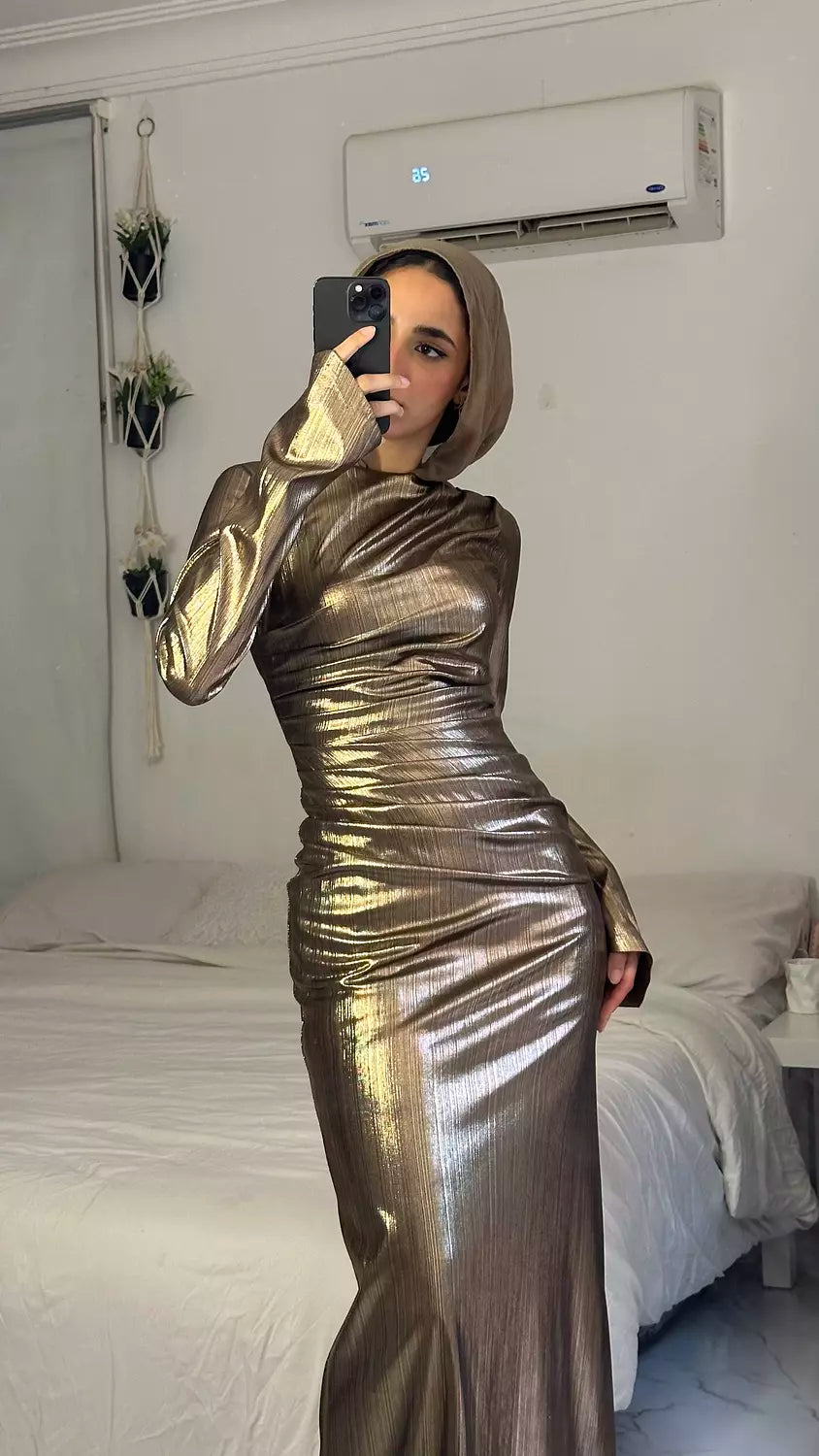 Nova dress in gold