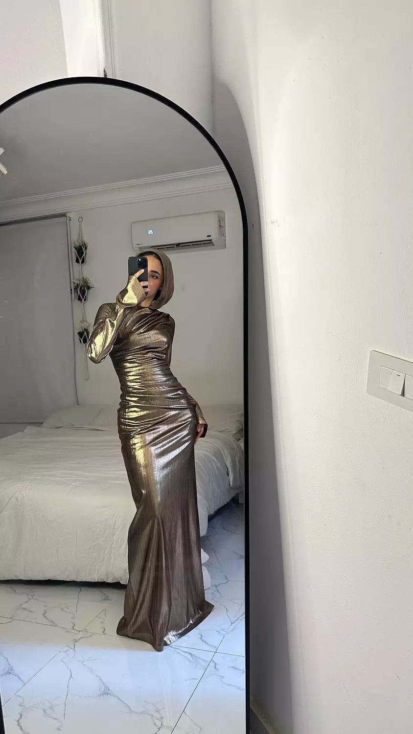 Nova dress in gold