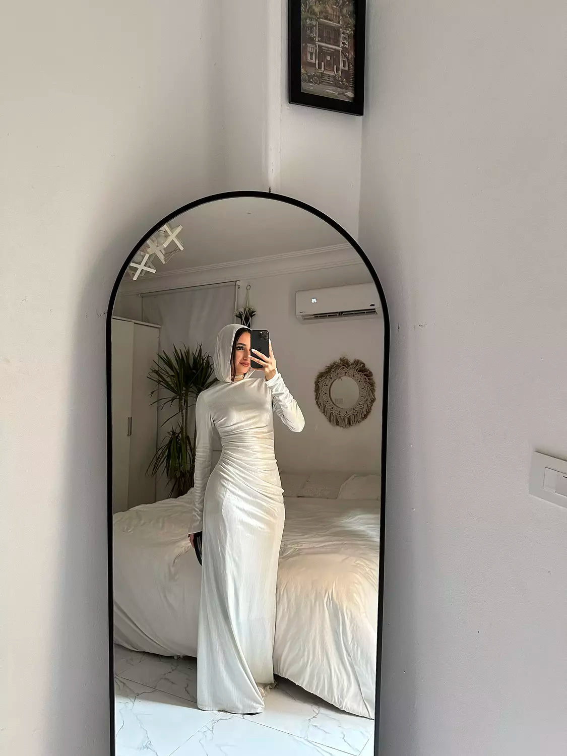 Nova dress in silver white