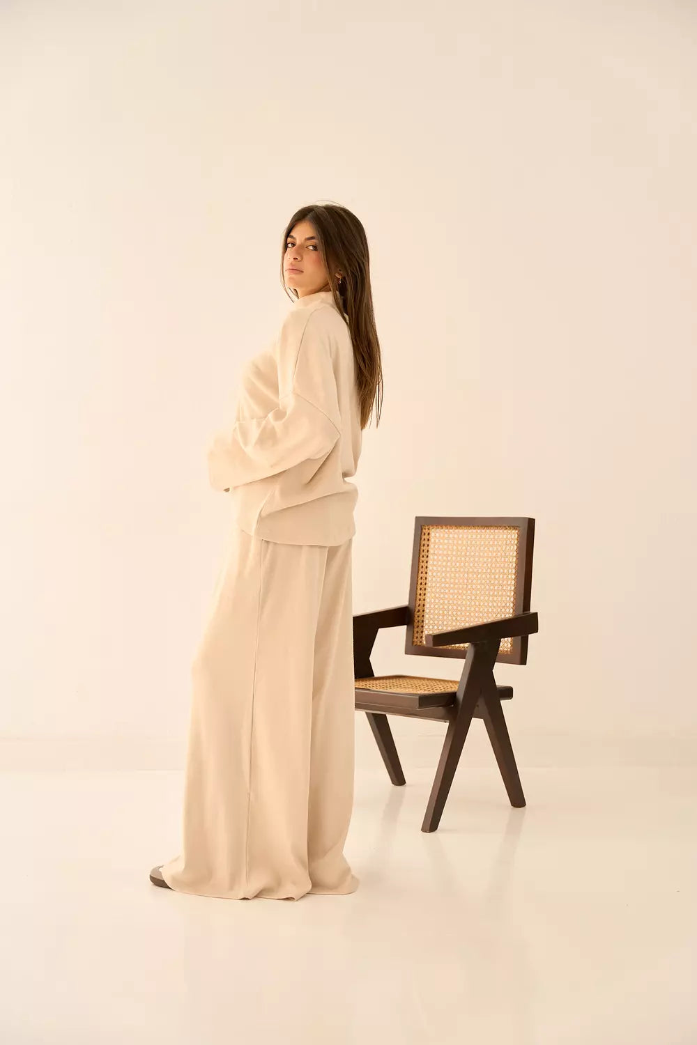 Carla set in beige